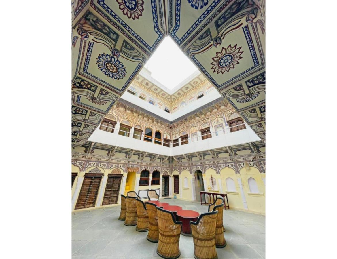 Singhasan Haveli, Mandawa Mandāwa Exterior foto