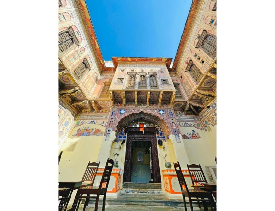 Singhasan Haveli, Mandawa Mandāwa Exterior foto